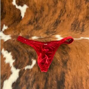Shirley of Hollywood Mens Velvet Thong Underwear High Rise Size L Red